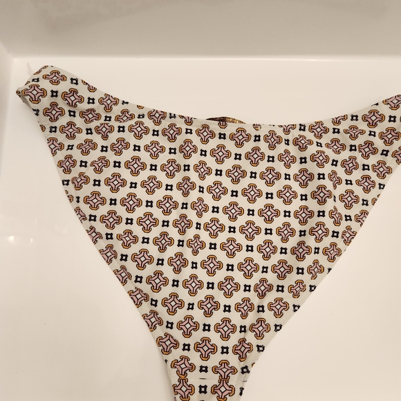 Maje Bikini Bottoms NWOT Size 3/Large - Picture 8 of 10